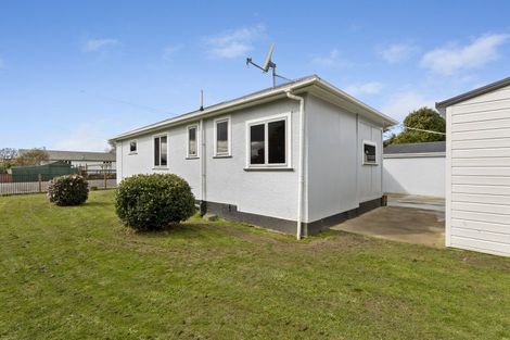 Photo of property in 1 Huia Street, Pahiatua, 4910