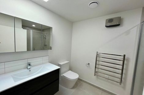 Photo of property in 3/10 Goldsmith Place, Waltham, Christchurch, 8023