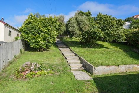 Photo of property in 22 Glenpark Avenue, Frankleigh Park, New Plymouth, 4310