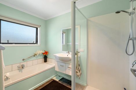 Photo of property in 34 Little Maude Drive, Lake Hawea, Wanaka, 9382