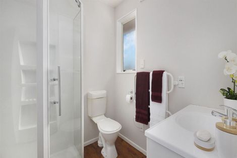 Photo of property in 10 Elmtree Close, Parklands, Christchurch, 8083