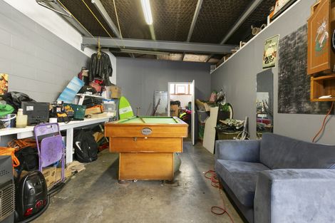 Photo of property in 15 Hydra Place, Glen Eden, Auckland, 0602