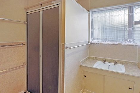 Photo of property in 9 Robinson Avenue, Holdens Bay, Rotorua, 3010