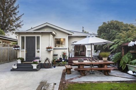 Photo of property in 62 Birdwood Avenue, Beckenham, Christchurch, 8023