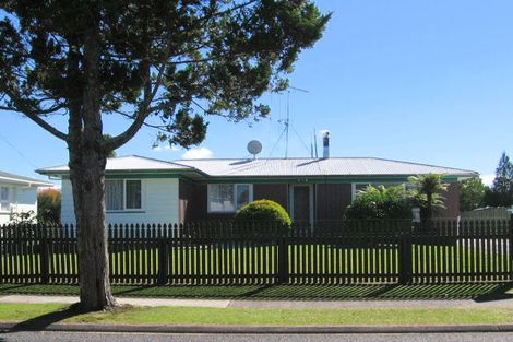 Photo of property in 9 Myrtle Grove, Putaruru, 3411