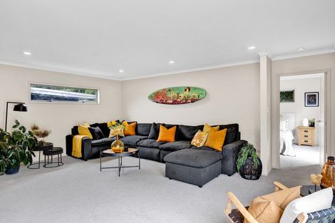 Photo of property in 72e Wairau Road, Oakura, 4314