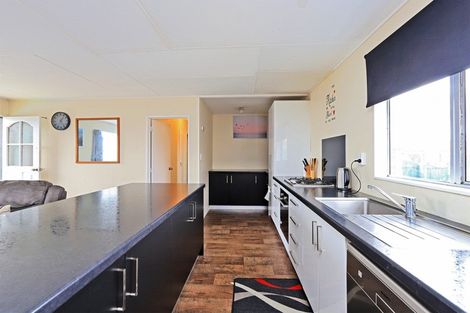 Photo of property in 16 Weddell Street, Flaxmere, Hastings, 4120