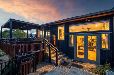 Photo of property in 30 Kerry Street, Alexandra, 9320