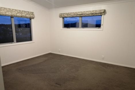 Photo of property in 17a Botany Lane, Whitby, Porirua, 5024