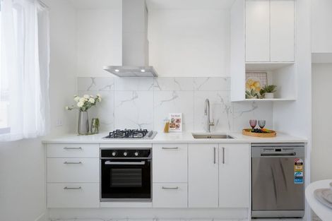 Photo of property in 9 Puwha Street, Massey, 0614