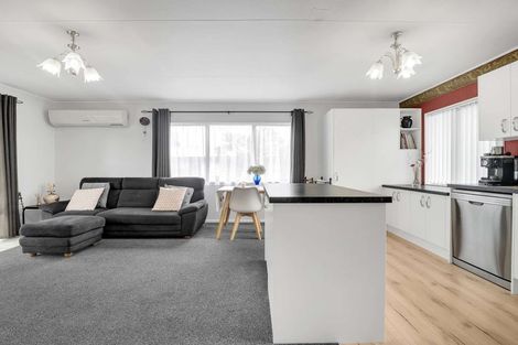 Photo of property in 36a Derby Street, Nawton, Hamilton, 3200