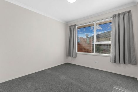 Photo of property in 82 Barbados Way, One Tree Point, 0118