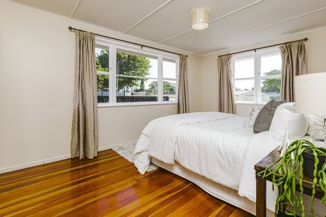 Photo of property in 36 Dublin Street, Pukekohe, 2120