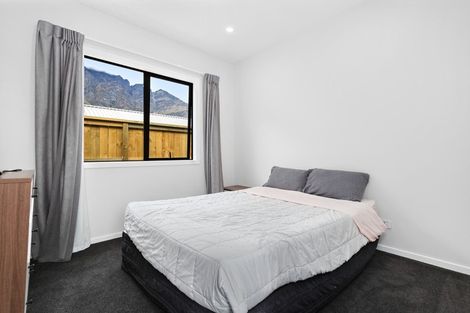 Photo of property in 37 Bannister Street, Jacks Point, Queenstown, 9371