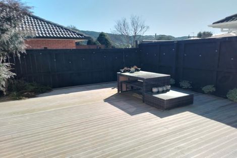 Photo of property in 6 Coates Grove, Silverstream, Upper Hutt, 5019