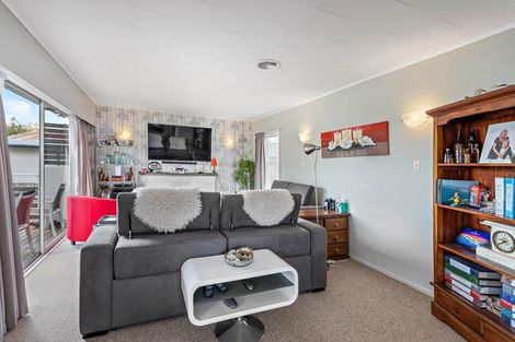 Photo of property in 21 Arawa Crescent, Tokoroa, 3420
