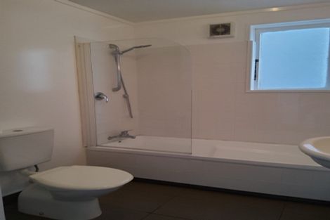 Photo of property in 221c The Terrace, Wellington Central, Wellington, 6011