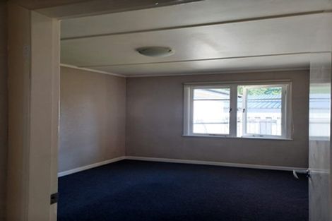 Photo of property in 3 Sandleigh Road, Hamilton Lake, Hamilton, 3204