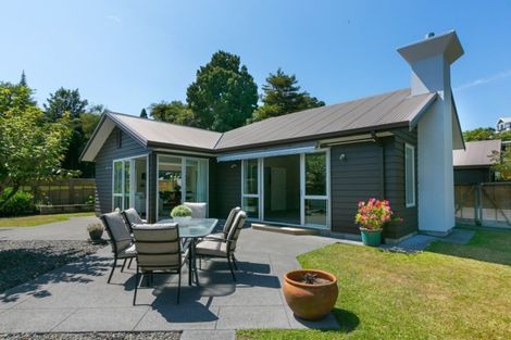 Photo of property in 58c Gilbert Street, New Plymouth, 4310