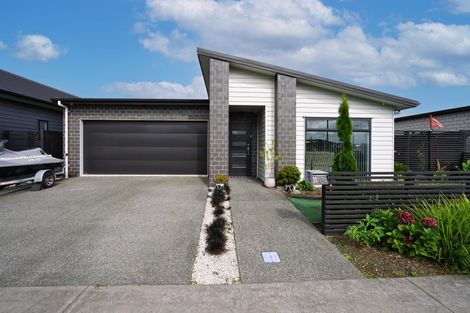 Photo of property in 33 Medway Place, Chartwell, Hamilton, 3210