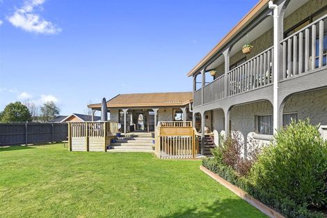 Photo of property in 10 Ruddenklau Lane, Bishopdale, Christchurch, 8053