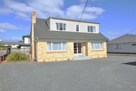 Photo of property in 21 Cameron Road, Hamilton East, Hamilton, 3216