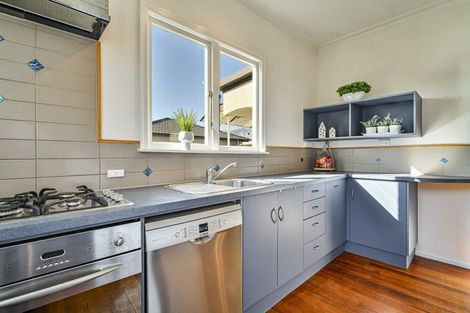 Photo of property in 409 Burnett Street, Mahora, Hastings, 4120