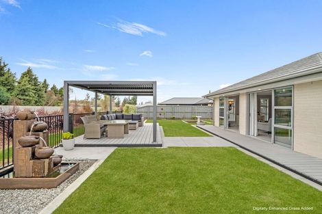 Photo of property in 4 Hunter Lane, Amberley, 7410