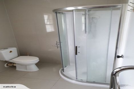 Photo of property in 57 Barrys Road, Glendene, Auckland, 0602