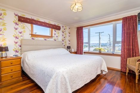 Photo of property in 6 Clyde Street, Kinmont Park, Mosgiel, 9024
