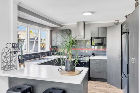 Photo of property in 157 West Belt, Rangiora, 7400