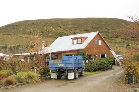 Photo of property in 94 Shields Street, Clyde, 9330