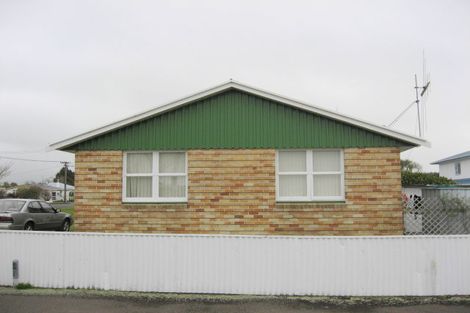 Photo of property in 2/576 Queen Street East, Levin, 5510