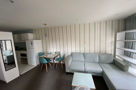 Photo of property in Oakwood Hall Apartments, 6b/81 Wakefield Street, Auckland Central, Auckland, 1010