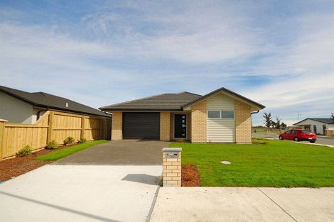 Photo of property in 39 Pakohe Street, Pegasus, 7612