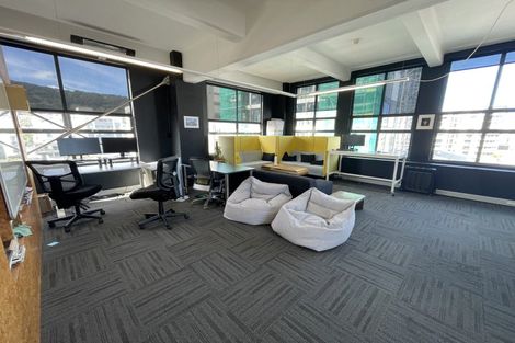 Photo of property in 15 Courtenay Place, Owhata, Rotorua, 3010