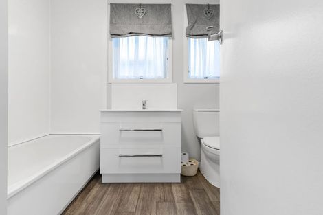 Photo of property in 10 Newell Place, Putaruru, 3411