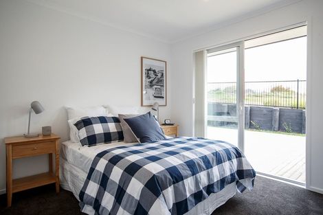 Photo of property in 374 Victoria Road, Pukemoremore, 3493