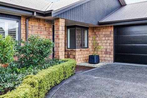 Photo of property in 5 Marlin Terrace, Bell Block, New Plymouth, 4312