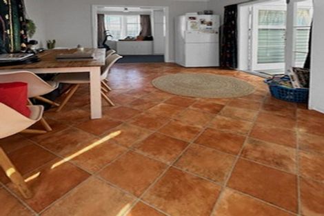 Photo of property in 163b Denbigh Street, Feilding, 4702