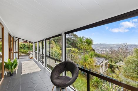 Photo of property in 10 Kerkwall Drive, Naenae, Lower Hutt, 5011