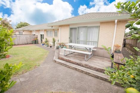 Photo of property in 3a Benton Place, Manurewa, Auckland, 2102