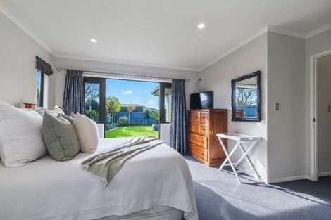 Photo of property in 2 Acton Vale, Rototuna North, Hamilton, 3210