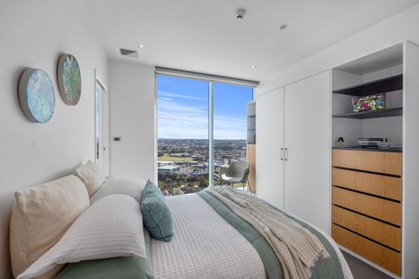 Photo of property in Sentinel Apartments, 2703/3 Northcroft Street, Takapuna, Auckland, 0622