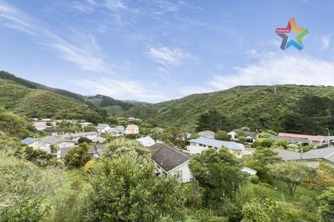 Photo of property in 3 Saddleback Grove, Karori, Wellington, 6012