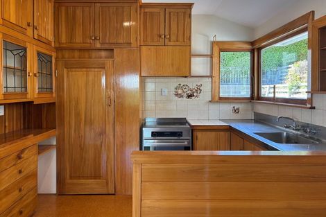 Photo of property in 40 Saint Andrews Hill Road, Mount Pleasant, Christchurch, 8081