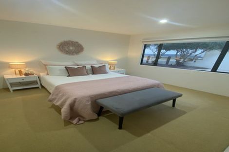 Photo of property in 25 Jordan Street, Island Bay, Wellington, 6023