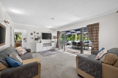 Photo of property in 32 Scarlet Oak Drive, West Melton, Christchurch, 7676