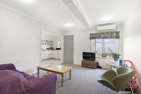 Photo of property in 14a Havelock Street, Mornington, Wellington, 6021