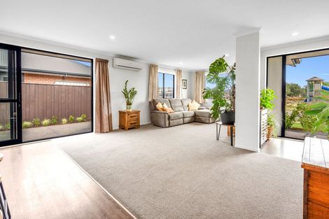 Photo of property in 10 Clanfield Way, Rolleston, 7615